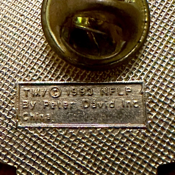 Steelers Pin - Picture 3 of 3